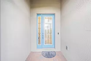 645 Maraviya Blvd, Nokomis, FL 34275 - Photo 2