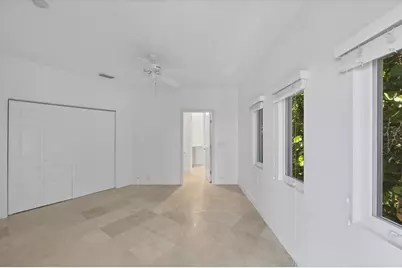 5801 Gulf Of Mexico Drive, Longboat Key, FL 34228 - Photo 18