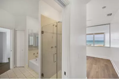 5801 Gulf Of Mexico Drive, Longboat Key, FL 34228 - Photo 22