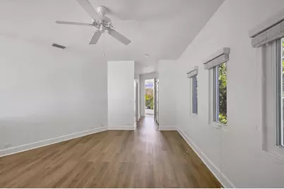 5801 Gulf Of Mexico Drive, Longboat Key, FL 34228 - Photo 20