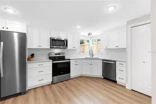 5151 St Albans Ave, Sarasota, FL 34242 - Photo 12