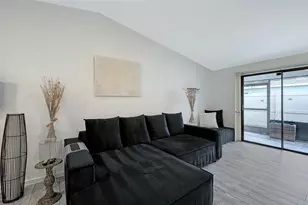 5911 39th Ave W, Bradenton, FL 34209 - Photo 10