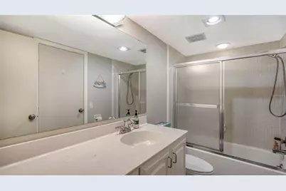 1975 Gulf Of Mexico Drive #G4-308, Longboat Key, FL 34228 - Photo 26