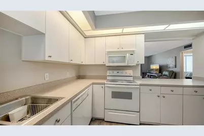 1975 Gulf Of Mexico Drive #G4-308, Longboat Key, FL 34228 - Photo 22