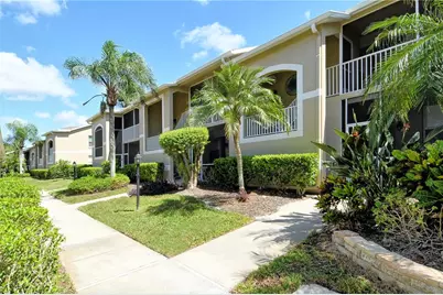 5221 Mahogany Run Avenue #211, Sarasota, FL 34241 - Photo 4