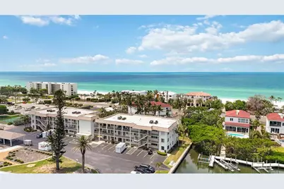 3320 Gulf Of Mexico Drive #207-C, Longboat Key, FL 34228 - Photo 2