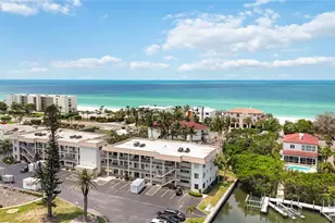 3320 Gulf of Mexico Dr, Longboat Key, FL 34228 - Photo 2