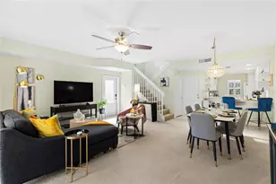 1949 Burgos Dr, Sarasota, FL 34238 - Photo 6