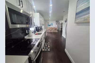 4049 Ponea Drive, Sarasota, FL 34241 - Photo 8