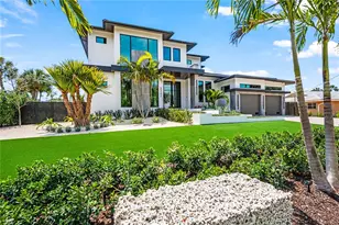 5362 Shadow Lawn Dr, Sarasota, FL 34242 - Photo 4