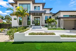 5362 Shadow Lawn Dr, Sarasota, FL 34242 - Photo 6