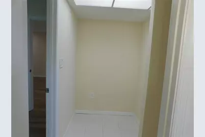 3500 Lake Bayshore Dr #K101, Bradenton, FL 34205 - Photo 12