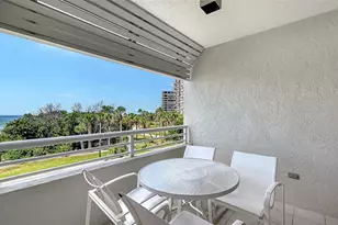 240 Sands Point Rd, Longboat Key, FL 34228 - Photo 8