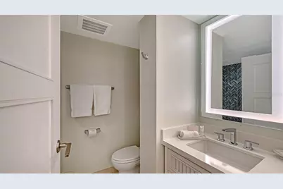 240 Sands Point Road #4206, Longboat Key, FL 34228 - Photo 18