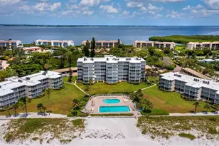 4825 Gulf of Mexico Dr, Longboat Key, FL 34228 - Photo 2