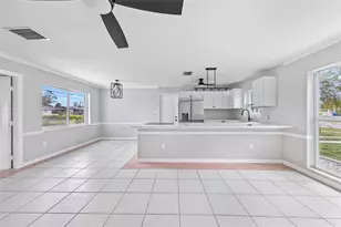 2554 Ambrose Ln, Port Charlotte, FL 33952 - Photo 10