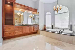 4085 Founders Club Dr, Sarasota, FL 34240 - Photo 24