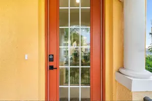 6418 Margarita Shores Ln, Apollo Beach, FL 33572 - Photo 8