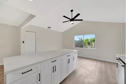 2420 16th Street W, Palmetto, FL 34221 - Photo 20