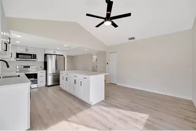 2420 16th Street W, Palmetto, FL 34221 - Photo 12