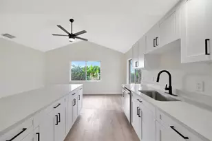 2420 16th St W, Palmetto, FL 34221 - Photo 18