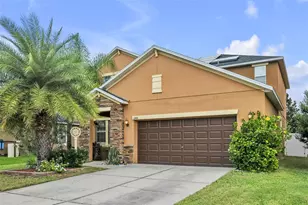 11818 Valhalla Woods Dr, Riverview, FL 33579 - Photo 2