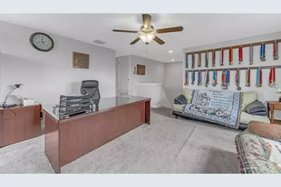 11818 Valhalla Woods Drive, Riverview, FL 33579 - Photo 14