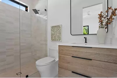 276 Island Circle, Sarasota, FL 34242 - Photo 24