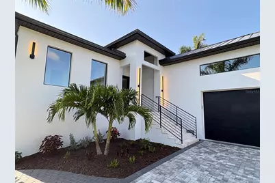 276 Island Circle, Sarasota, FL 34242 - Photo 2