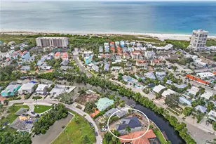 276 Island Cir, Sarasota, FL 34242 - Photo 4