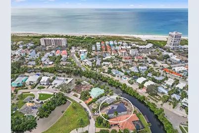 276 Island Circle, Sarasota, FL 34242 - Photo 2