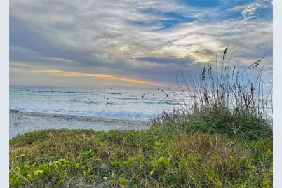 276 Island Circle, Sarasota, FL 34242 - Photo 44