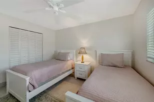 925 Beach Rd, Siesta Key, FL 34242 - Photo 30