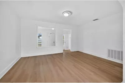 4811 Fairfield Avenue S, Saint Petersburg, FL 33711 - Photo 4