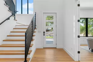 2226 Grove St, Sarasota, FL 34239 - Photo 6