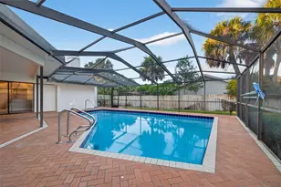 2704 Montague Ct E, Clearwater, FL 33761 - Photo 40