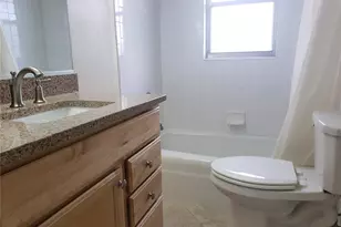 112 61st St NW, Bradenton, FL 34209 - Photo 8