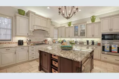 6001 Gulf Of Mexico Drive, Longboat Key, FL 34228 - Photo 12