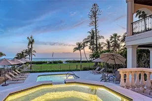 6001 Gulf of Mexico Dr, Longboat Key, FL 34228 - Photo 46