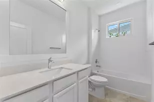 8121 Sternway Rd, Sarasota, FL 34240 - Photo 10