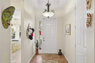 4235 65th Terrace E, Sarasota, FL 34243 - Photo 10