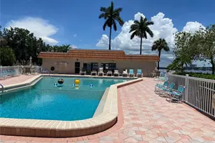 1600 1st Ave W, Bradenton, FL 34205 - Photo 4