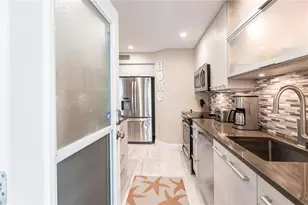 145 Avenida Messina, Sarasota, FL 34242 - Photo 10