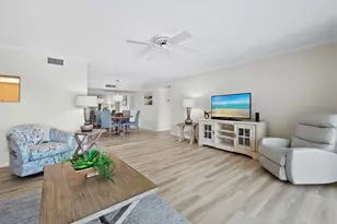 2301 Gulf of Mexico Dr, Longboat Key, FL 34228 - Photo 10