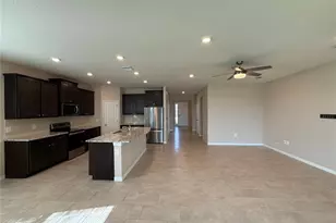 5740 Woodland Sage Dr, Sarasota, FL 34238 - Photo 4