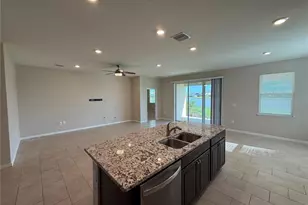 5740 Woodland Sage Dr, Sarasota, FL 34238 - Photo 8