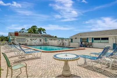 259 Inner Drive E, Venice, FL 34285 - Photo 24