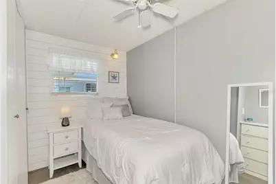259 Inner Drive E, Venice, FL 34285 - Photo 18