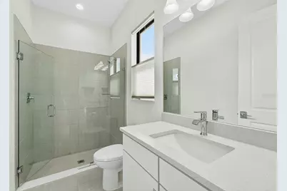 8950 Baroque Terrace, Sarasota, FL 34240 - Photo 32