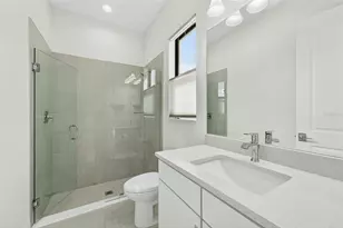 8950 Baroque Ter, Sarasota, FL 34240 - Photo 32